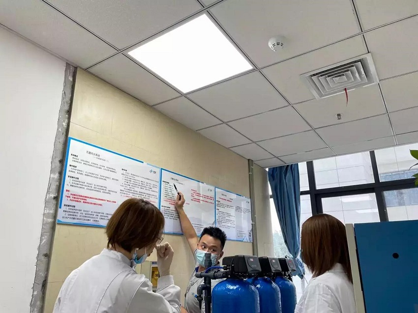 內(nèi)鏡室純水機(jī) 內(nèi)鏡室純水機(jī)