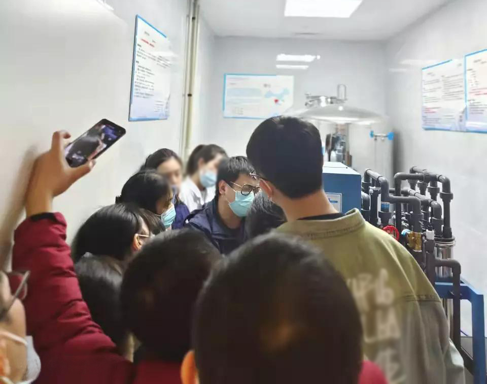 內(nèi)鏡室純水機(jī) 內(nèi)鏡室純水機(jī)